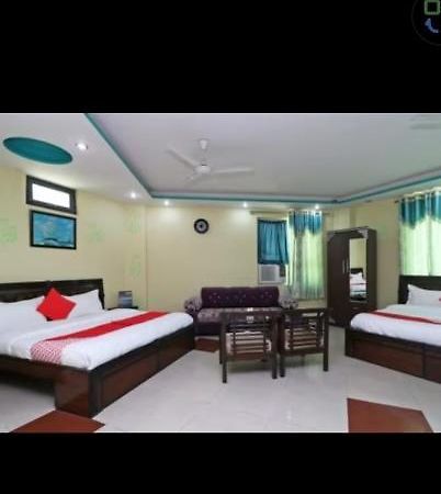 Hotel Aashiyana And Banquet Hall หริทวาร ภายนอก รูปภาพ